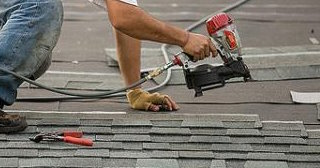 Демонтаж рулонной кровли: цена за от 571 рублей м2 в Колпино