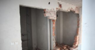 Демонтаж стен Колпино, цена от 2956 руб.